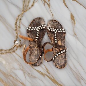 PEDRO GARCÍA lepeard Sandals